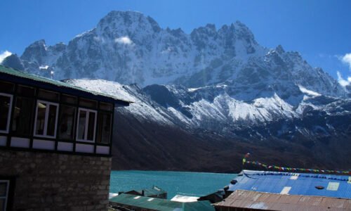 Gokyo via Renjo Pass