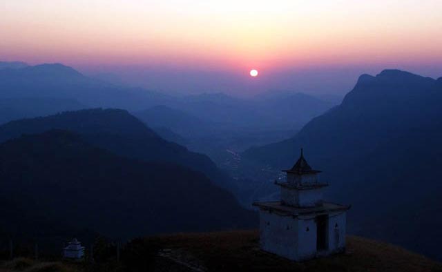 sunrise view from Dhampus trekking